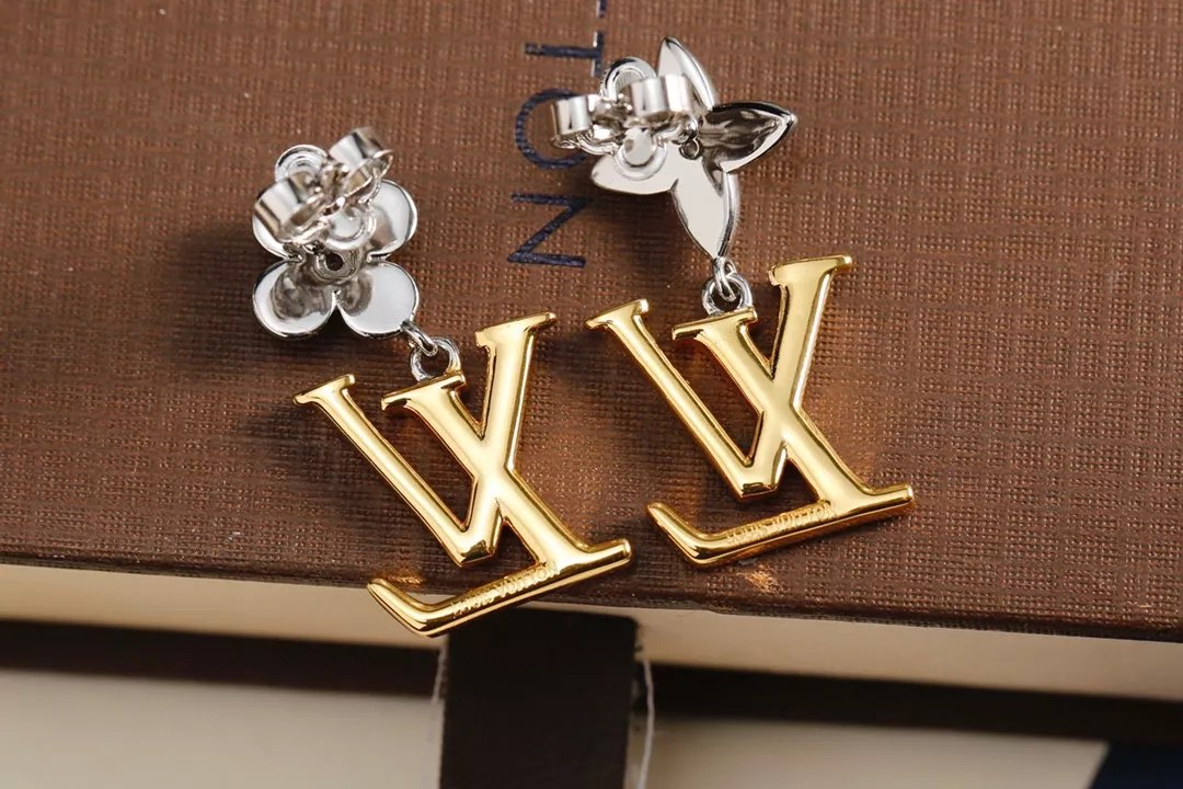 Louis Vuitton Earrings For Women Bold 4181