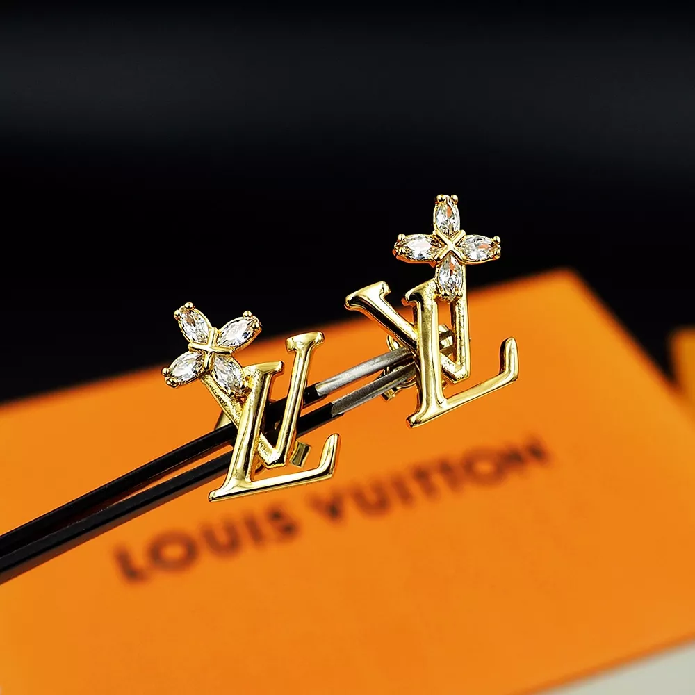 Louis Vuitton Earrings For Women Bold 4513