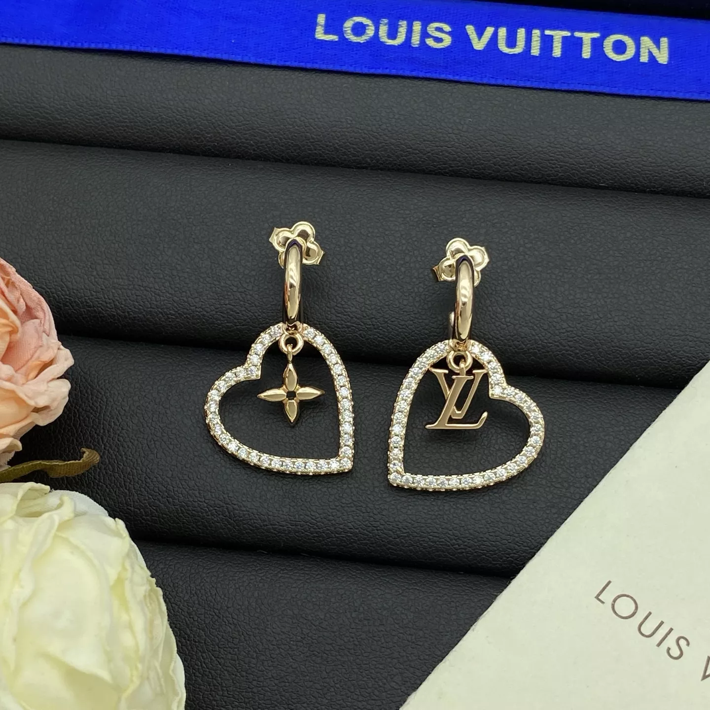 Louis Vuitton Earrings For Women Bold 9328