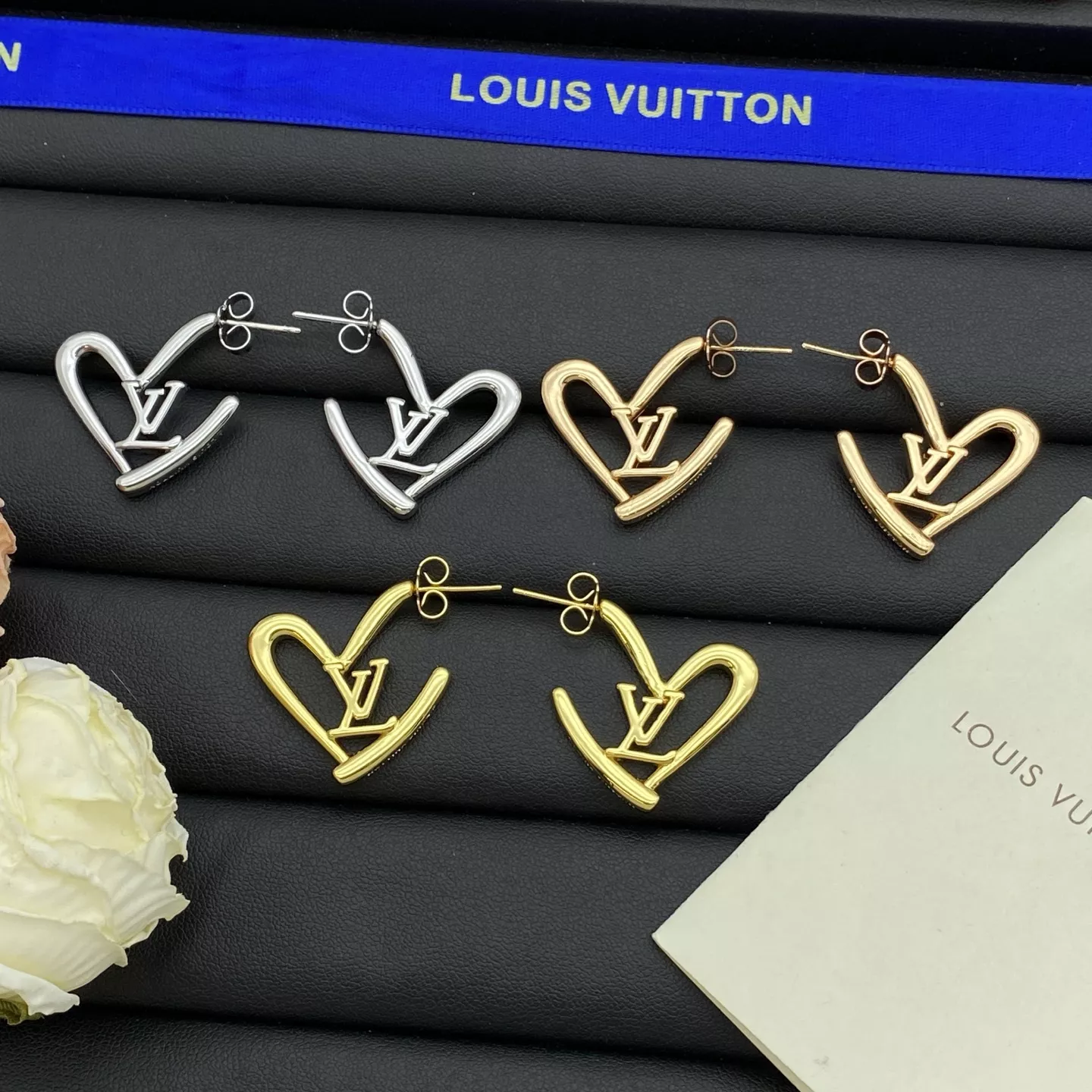 Louis Vuitton Earrings For Women Compact 5574