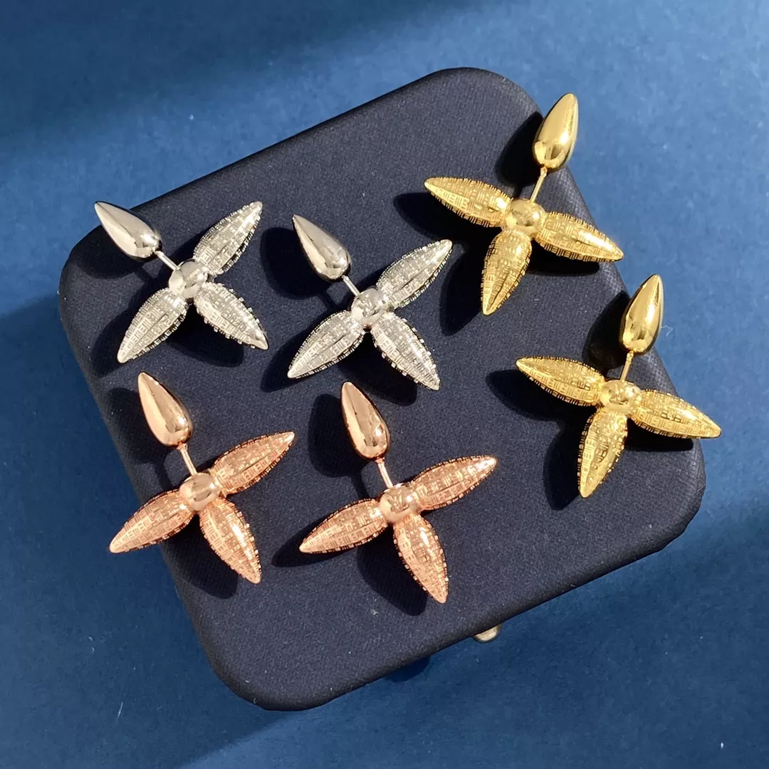 Louis Vuitton Earrings For Women Cozy 9441