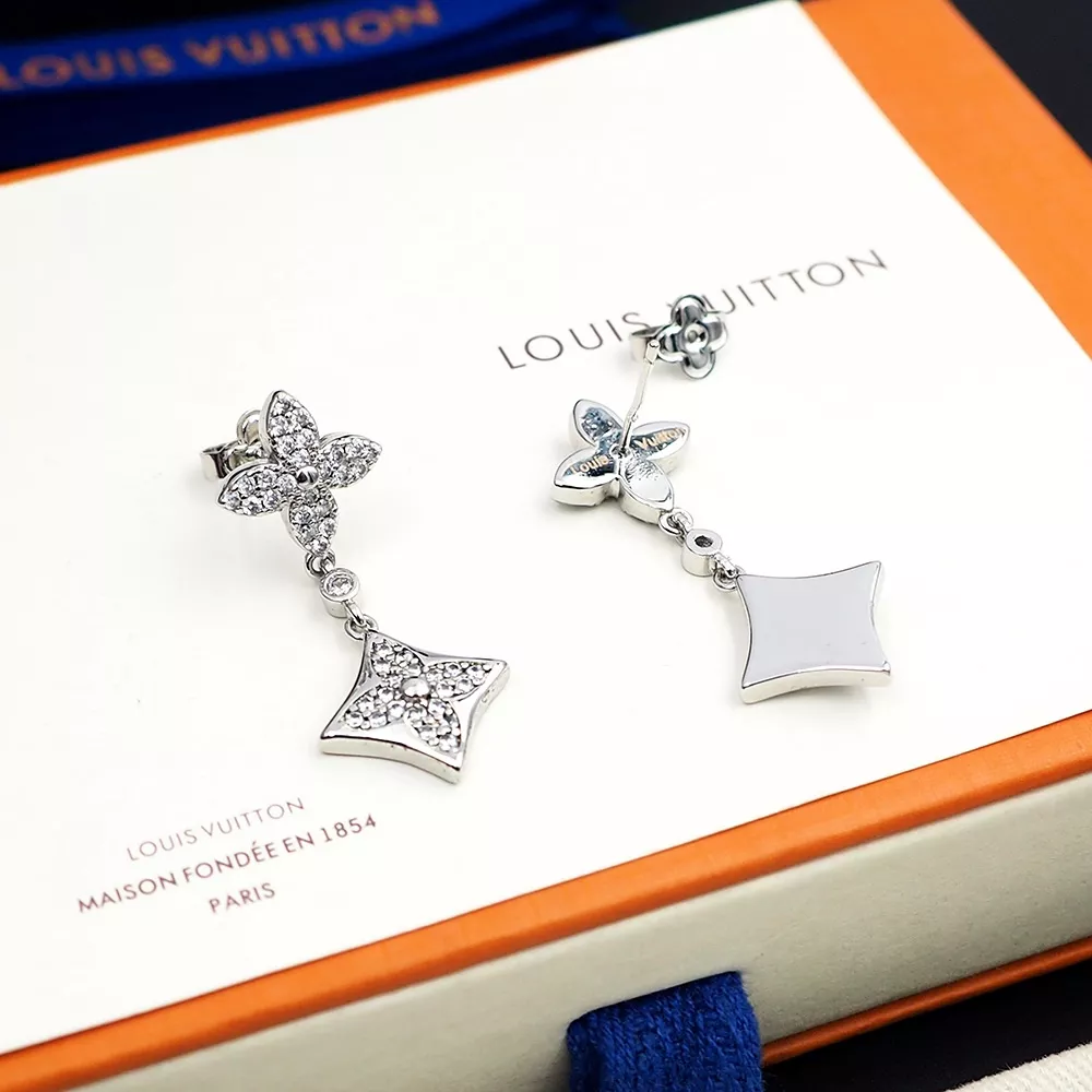 Louis Vuitton Earrings For Women EasyMatch 4415