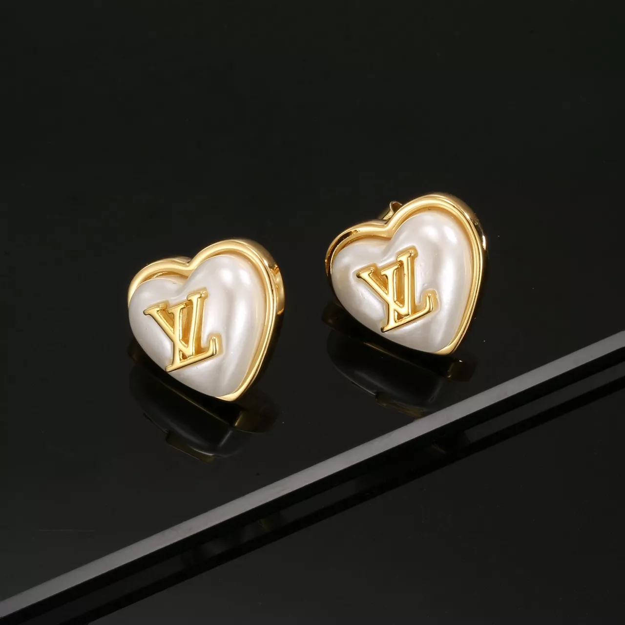Louis Vuitton Earrings For Women EasyMatch 5692