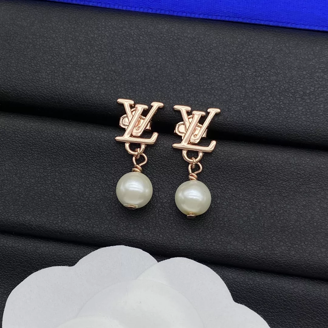Louis Vuitton Earrings For Women EyeCatching 9231