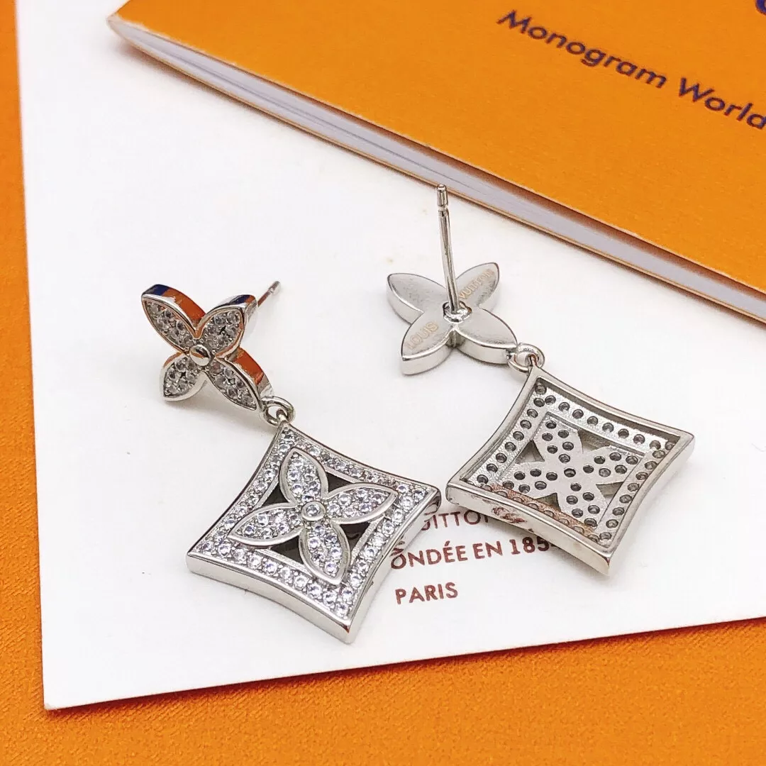 Louis Vuitton Earrings For Women Fashionable 5556