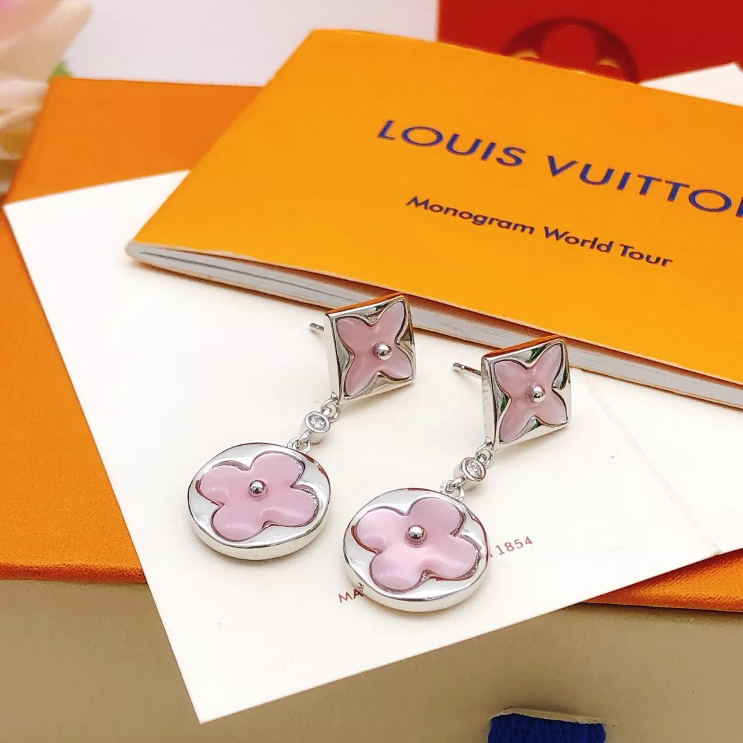 Louis Vuitton Earrings For Women Flexible 1773