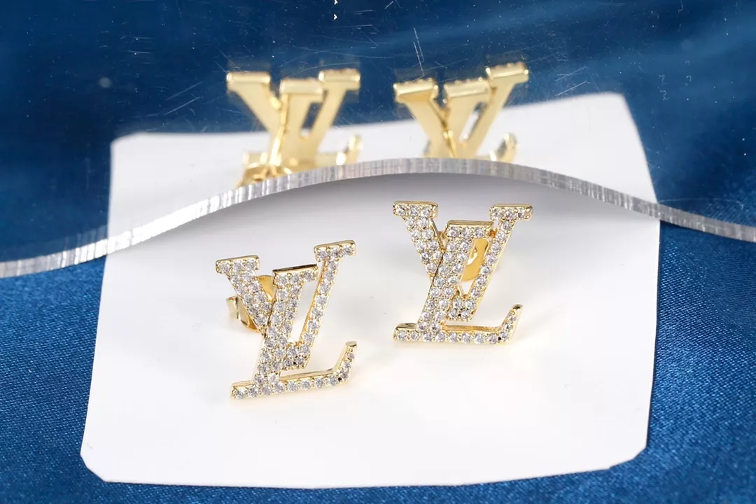 Louis Vuitton Earrings For Women Flexible 3165