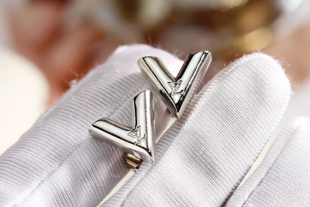 Louis Vuitton Earrings For Women GoodFit 3482