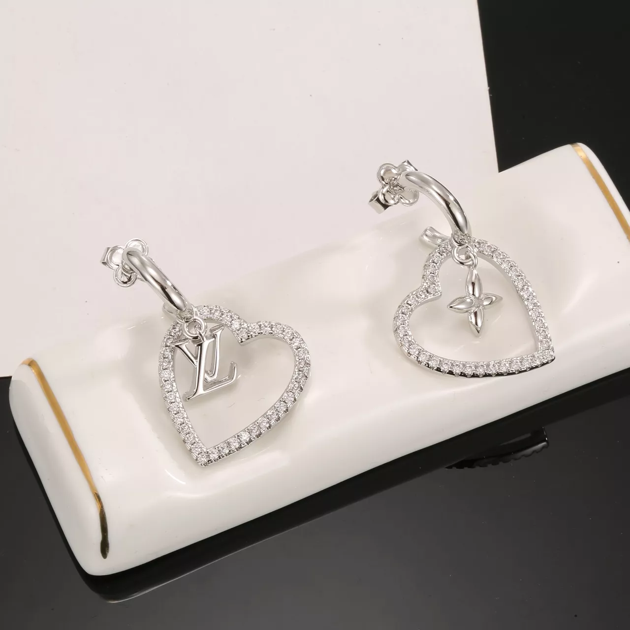 Louis Vuitton Earrings For Women GoodFit 9481