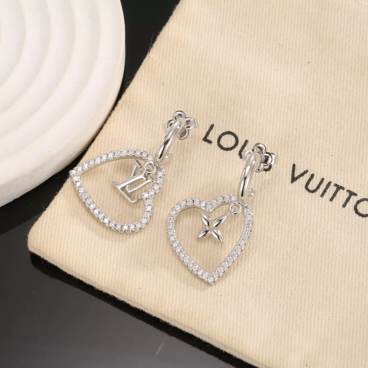 Louis Vuitton Earrings For Women GoodFit 9481