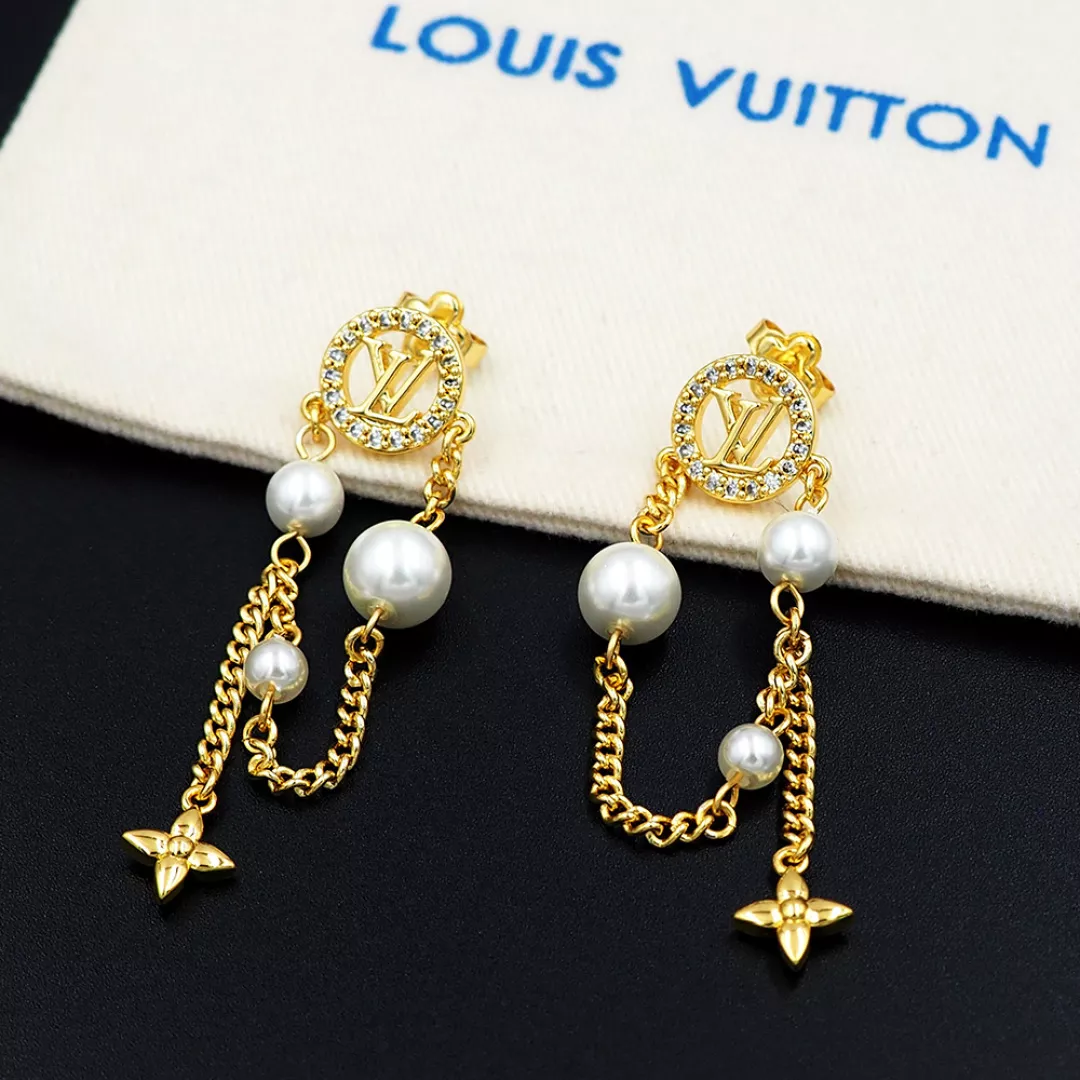 Louis Vuitton Earrings For Women Lightweight 5552