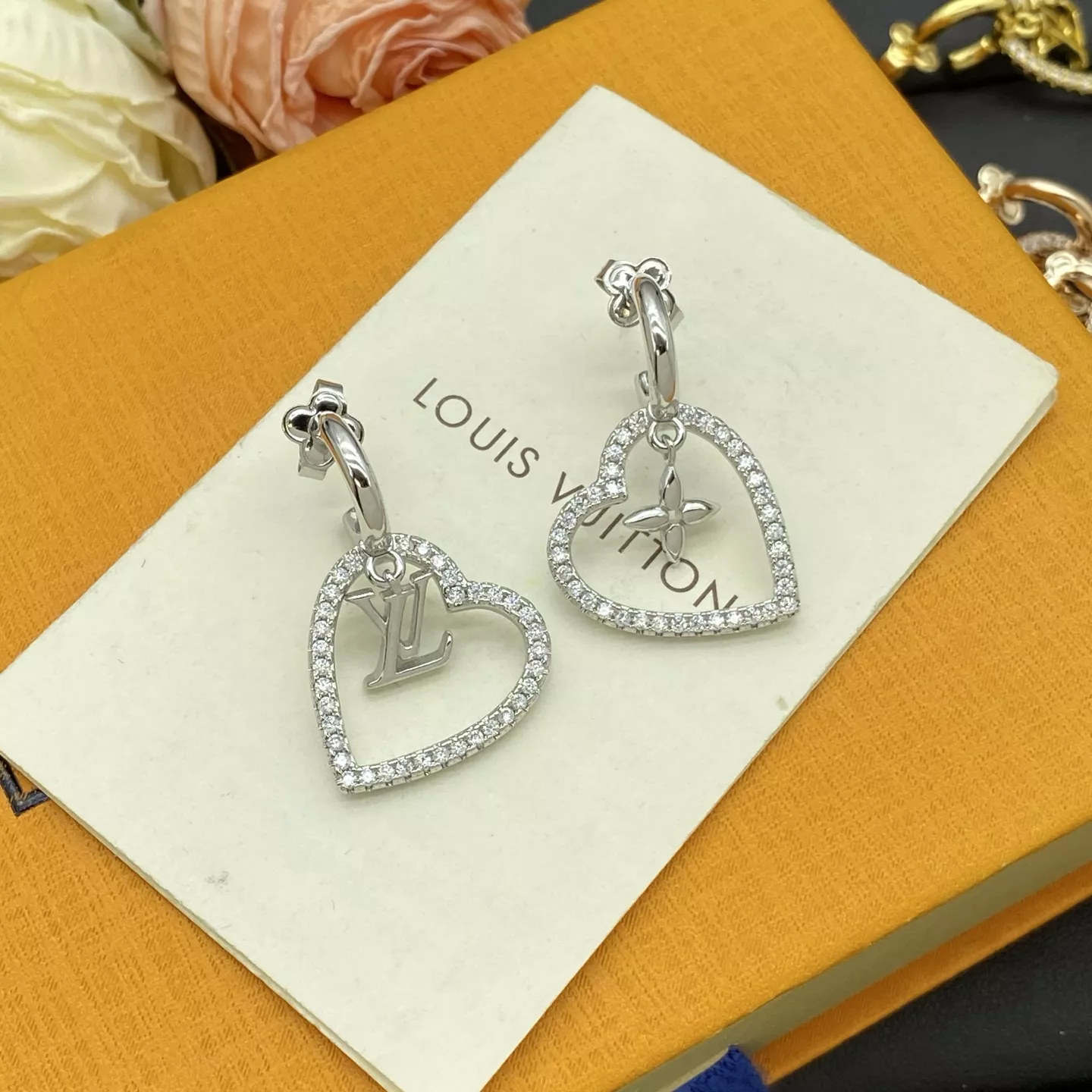 Louis Vuitton Earrings For Women Modern 3776