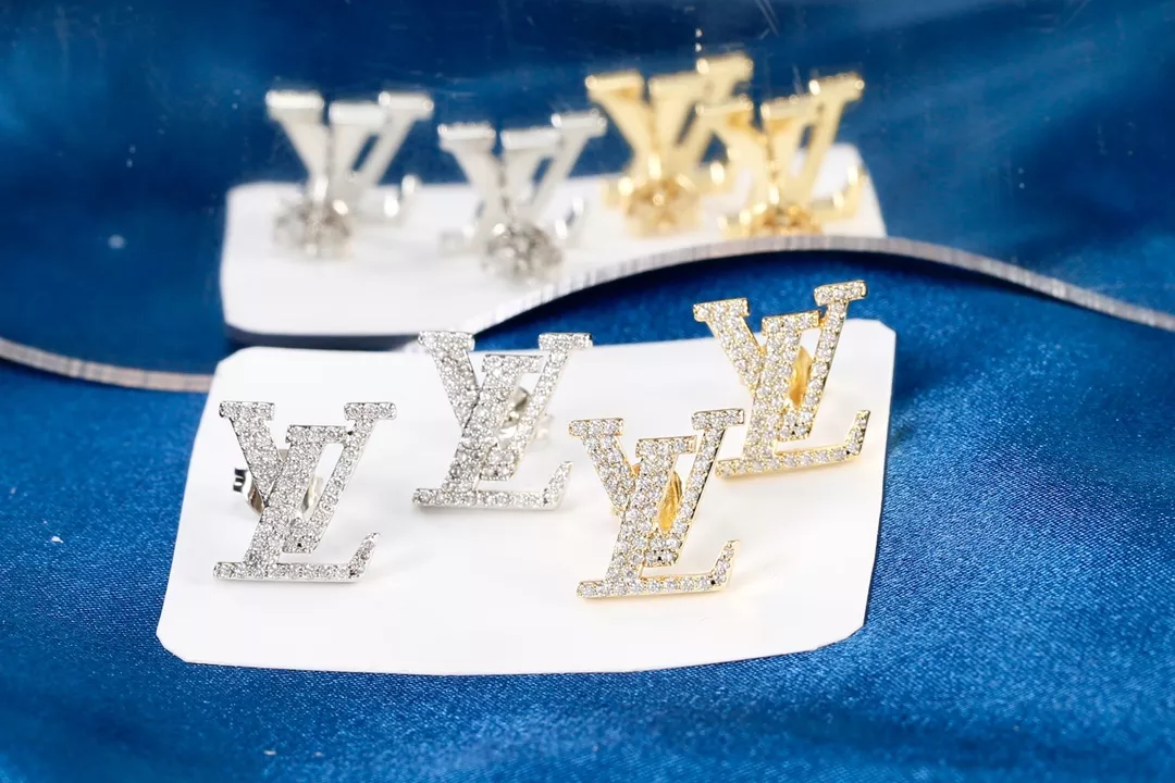 Louis Vuitton Earrings For Women Practical 5507