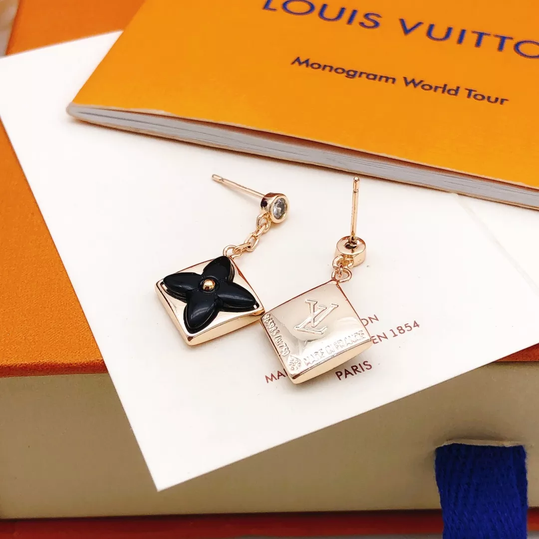 Louis Vuitton Earrings For Women Sleek 6771