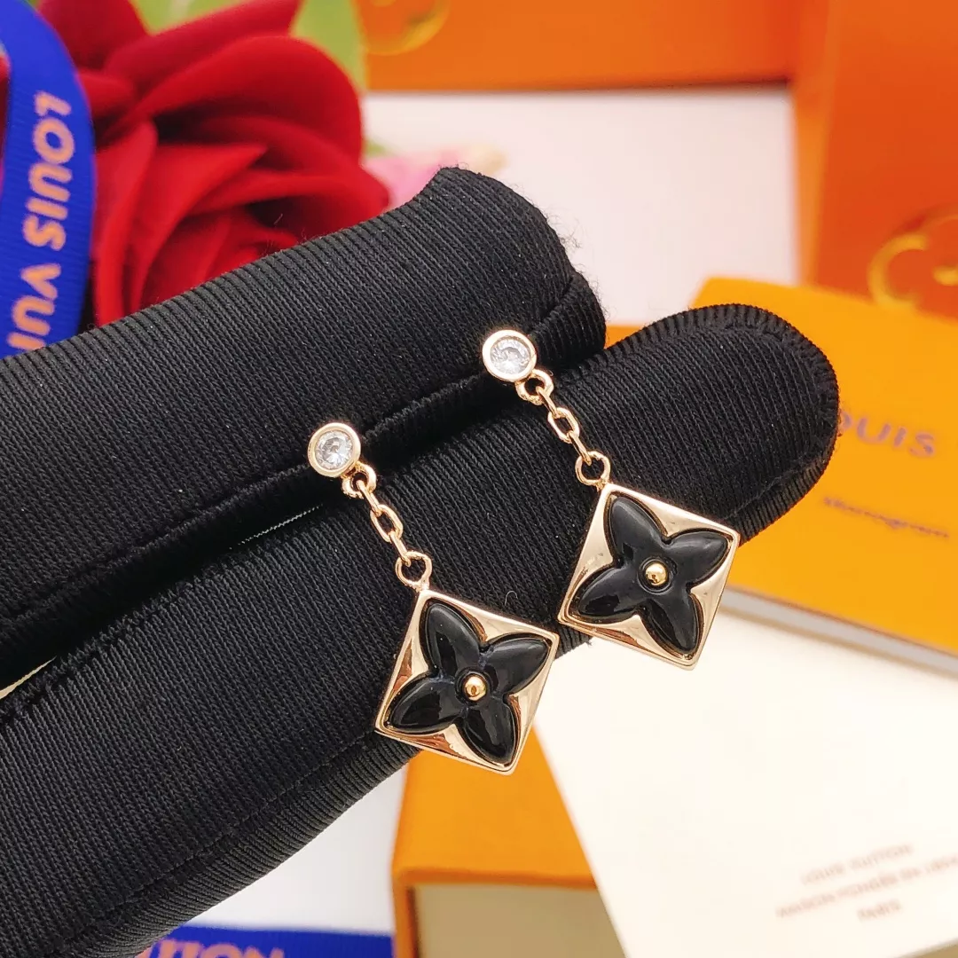 Louis Vuitton Earrings For Women Sleek 6771