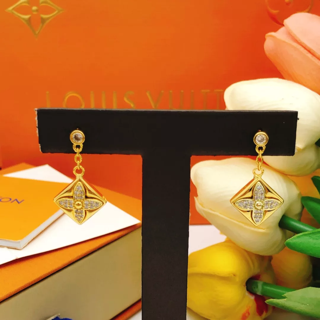 Louis Vuitton Earrings For Women Sophisticated 5563