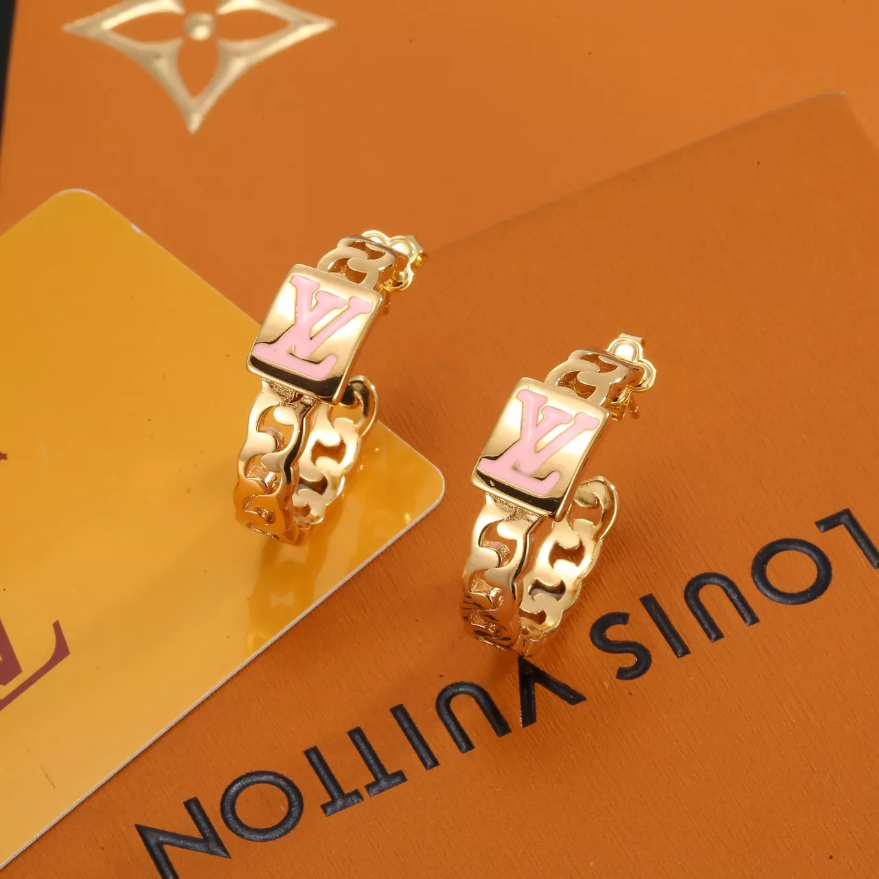 Louis Vuitton Earrings For Women Trendsetting 5976