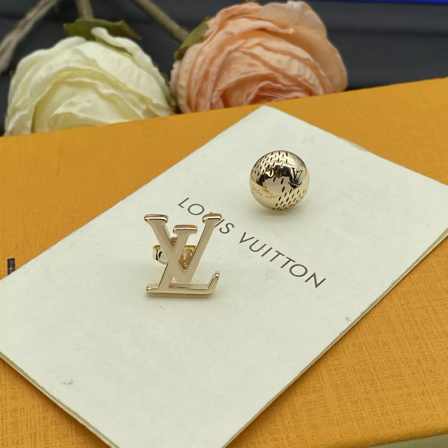 Louis Vuitton Earrings For Women Trendsetting 6158
