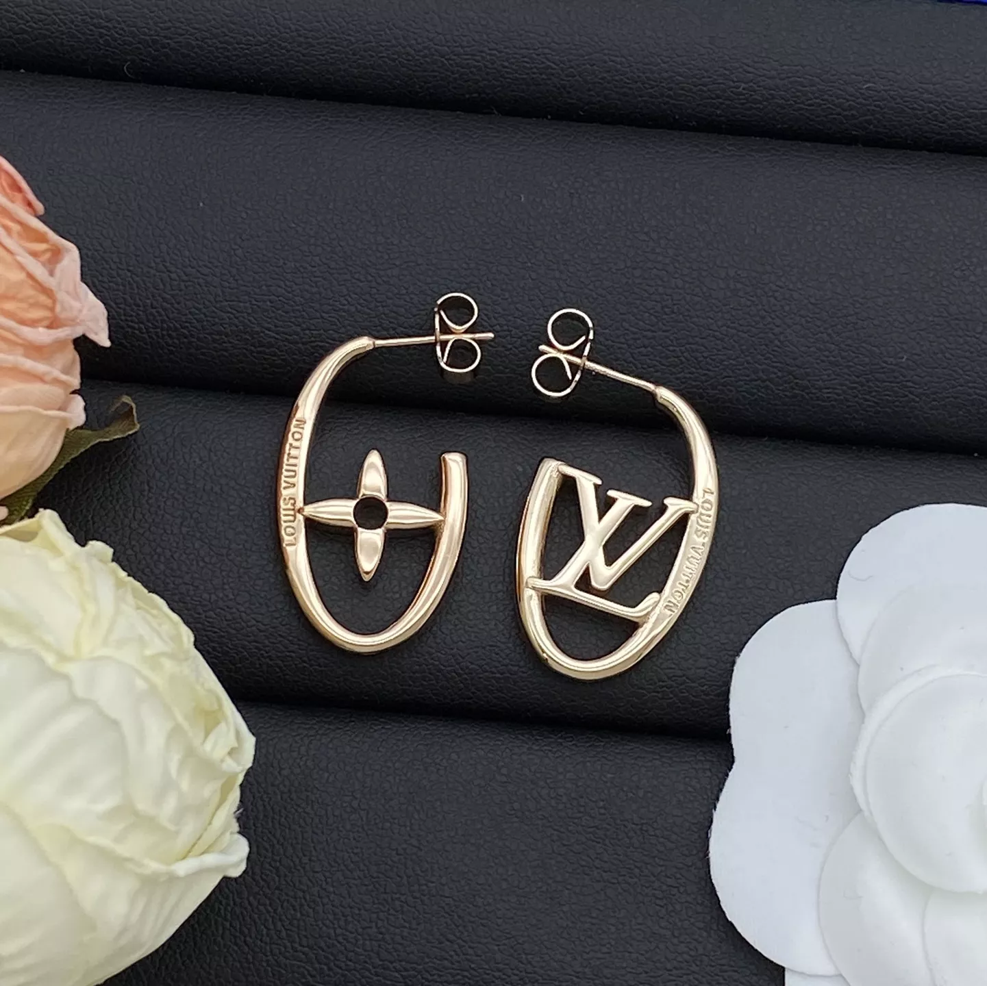 Louis Vuitton Earrings For Women Unique 6846