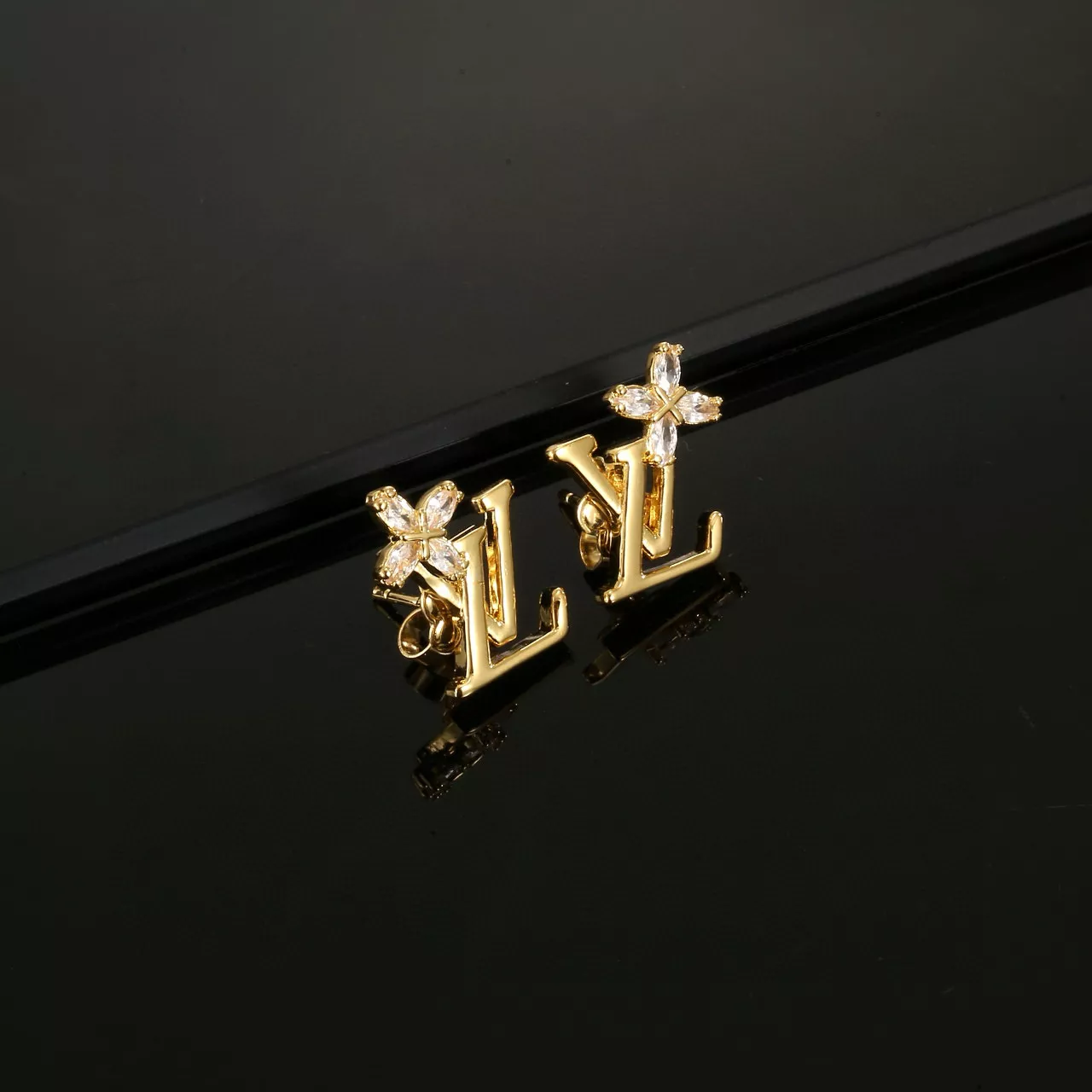 Louis Vuitton Earrings For Women Versatile 1792