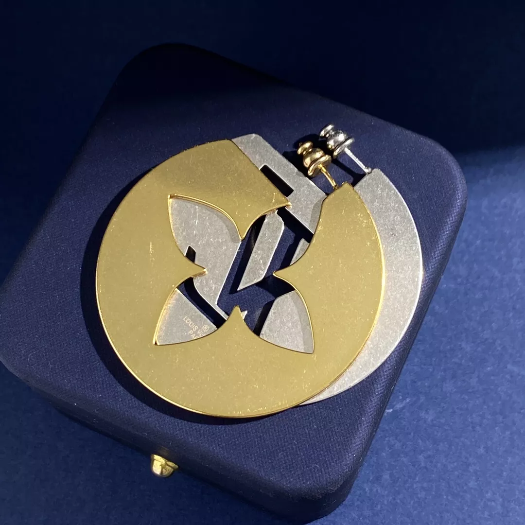 Louis Vuitton Earrings For Women Versatile 9356