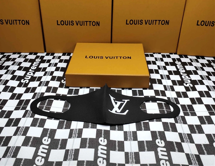 Louis Vuitton Fashion Mask Cozy 4961