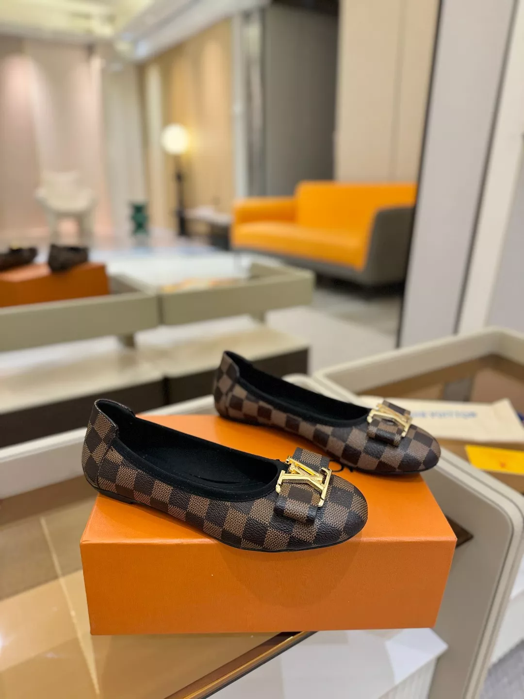 Louis Vuitton Flat Shoes For Women Bright 4112