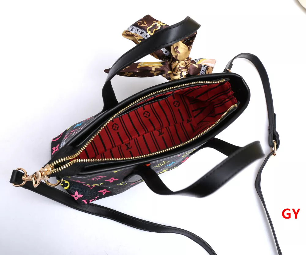 Louis Vuitton HandBags For Women Efficient 6818