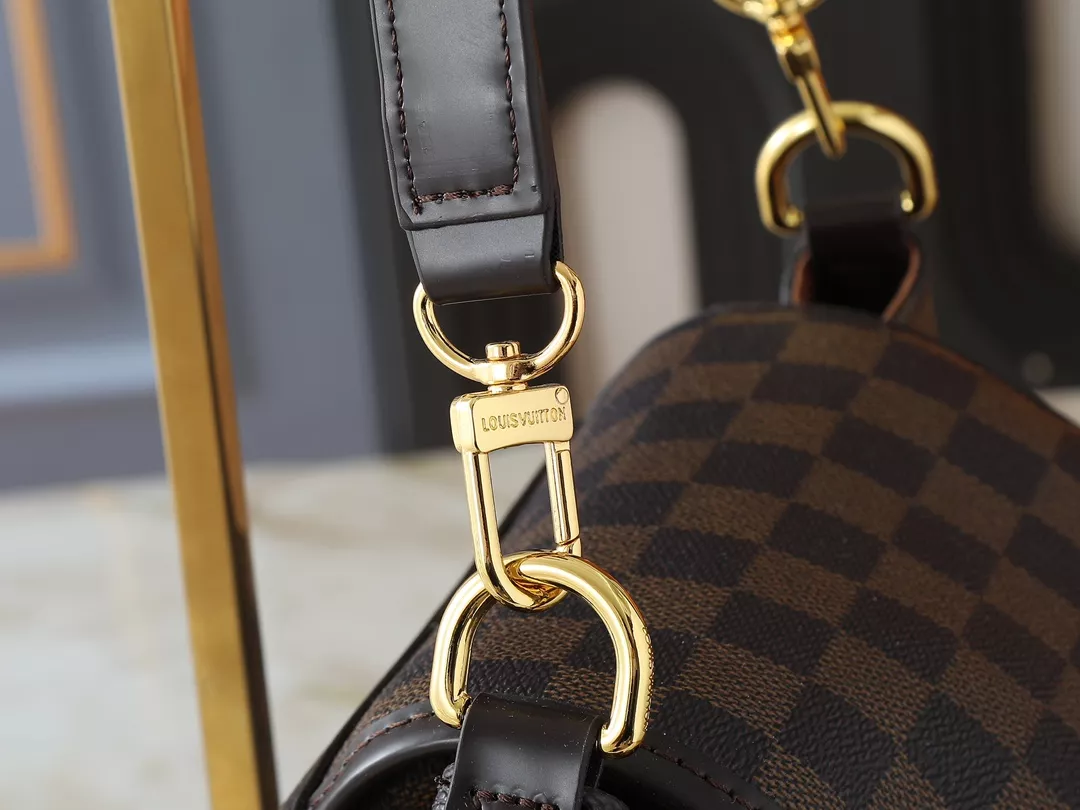 Louis Vuitton HandBags For Women StreetReady 3443