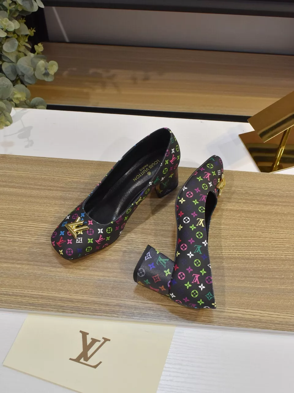 Louis Vuitton High-Heeled Shoes For Women Breathable 2007