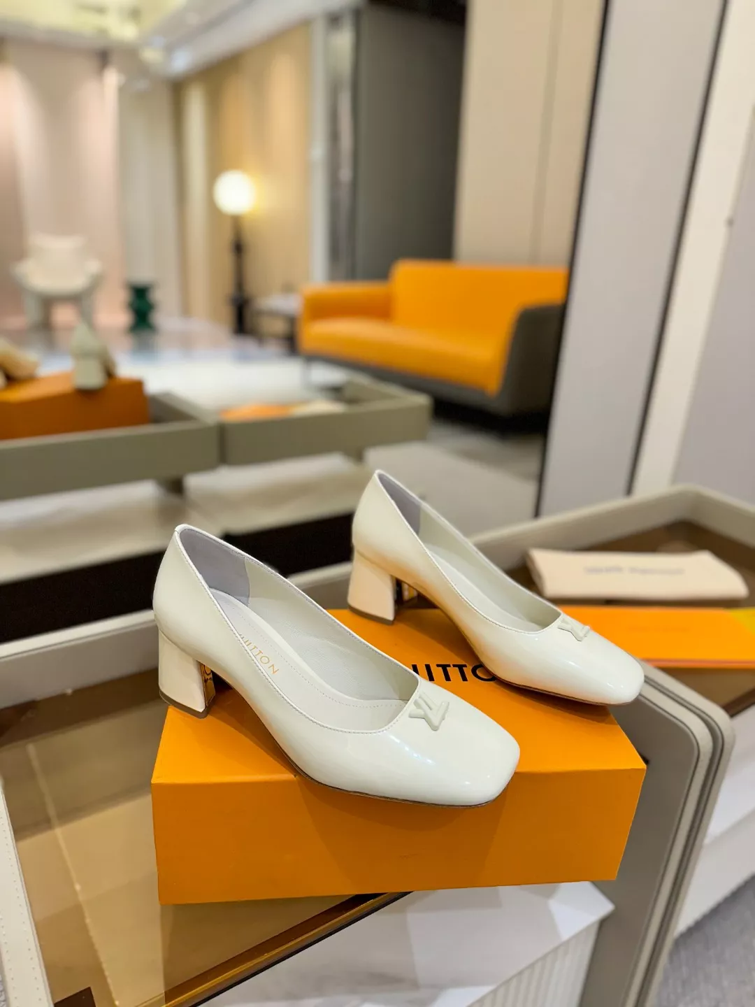 Louis Vuitton High-Heeled Shoes For Women Breathable 5272