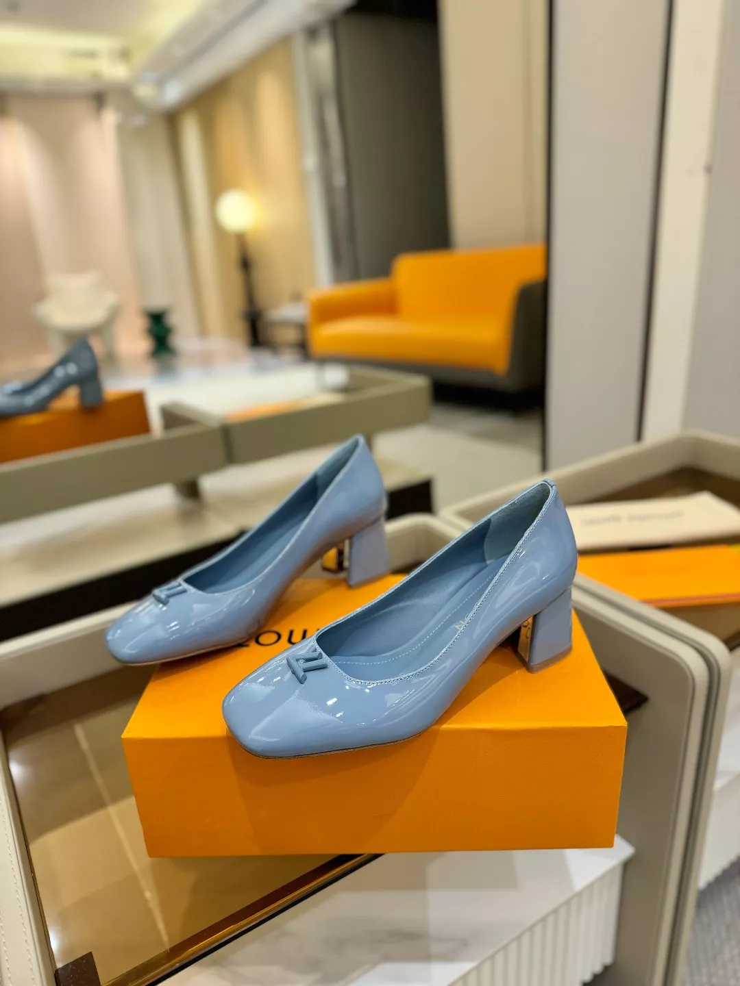 Louis Vuitton High-Heeled Shoes For Women Reliable 3204