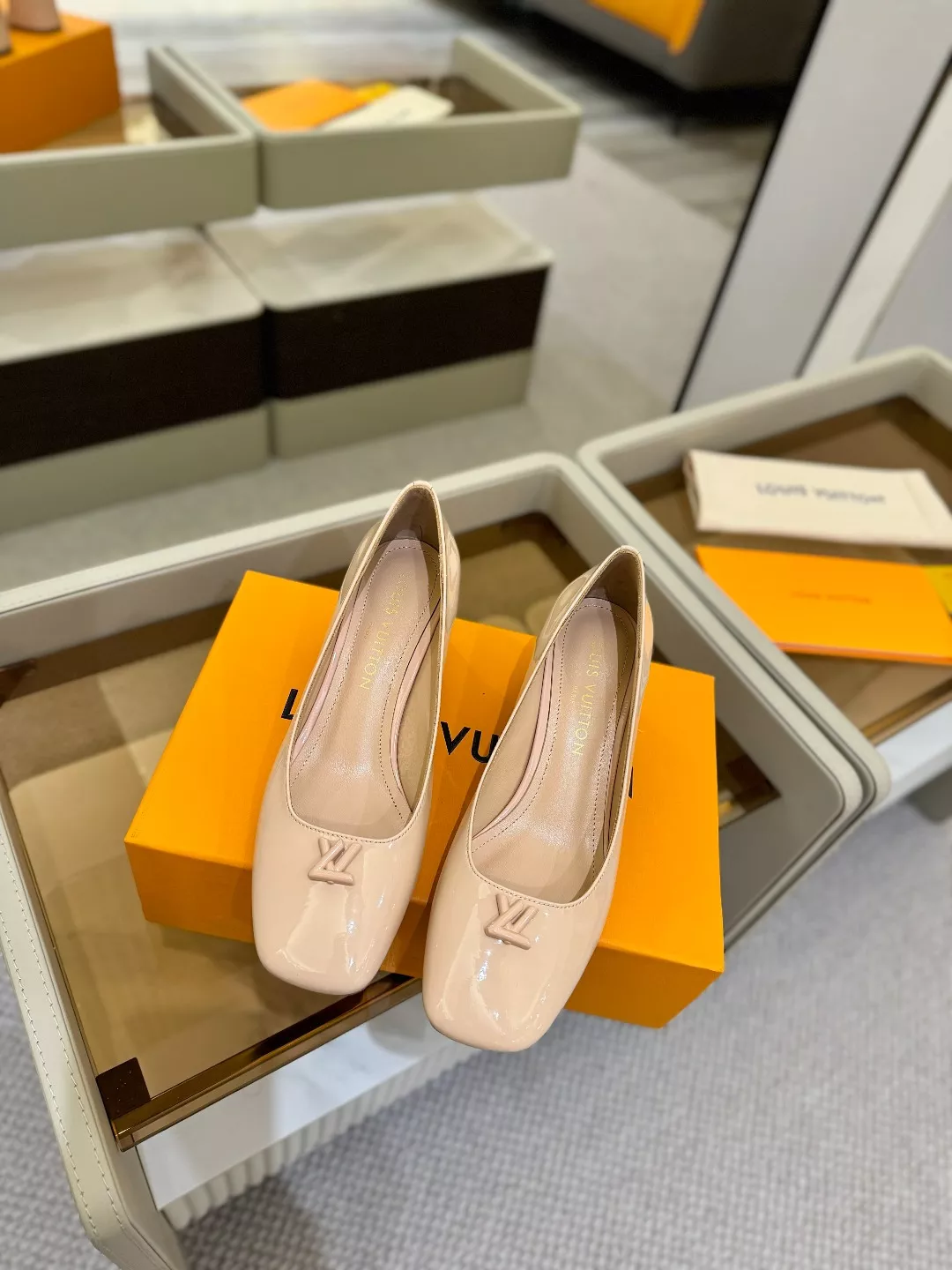 Louis Vuitton High-Heeled Shoes For Women Resilient 2483