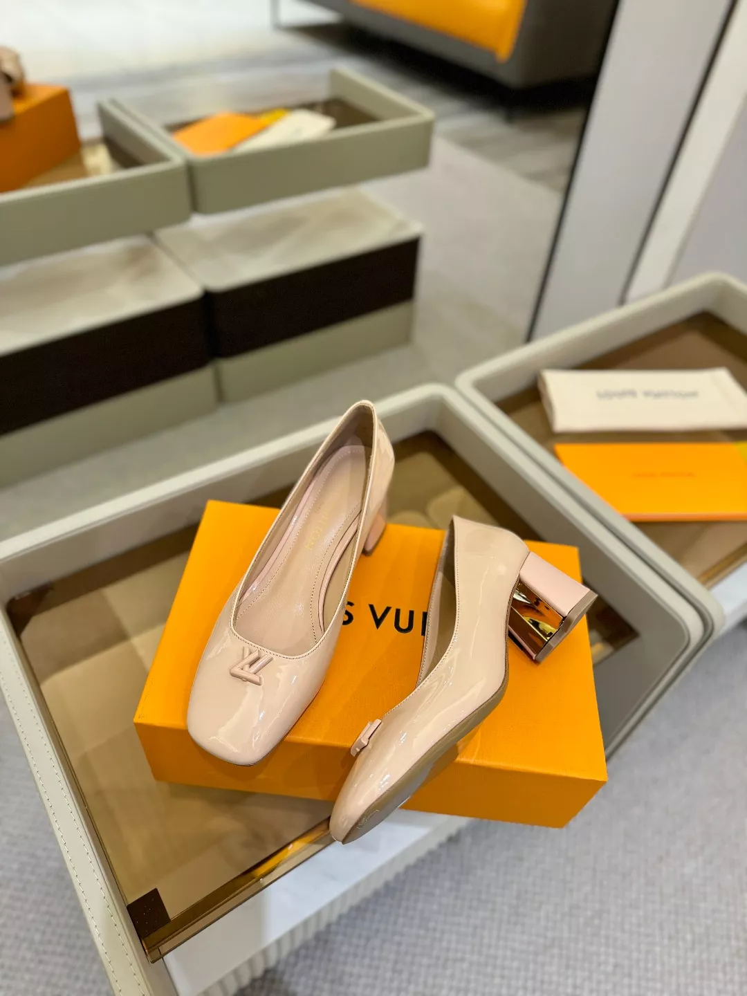 Louis Vuitton High-Heeled Shoes For Women Resilient 2483