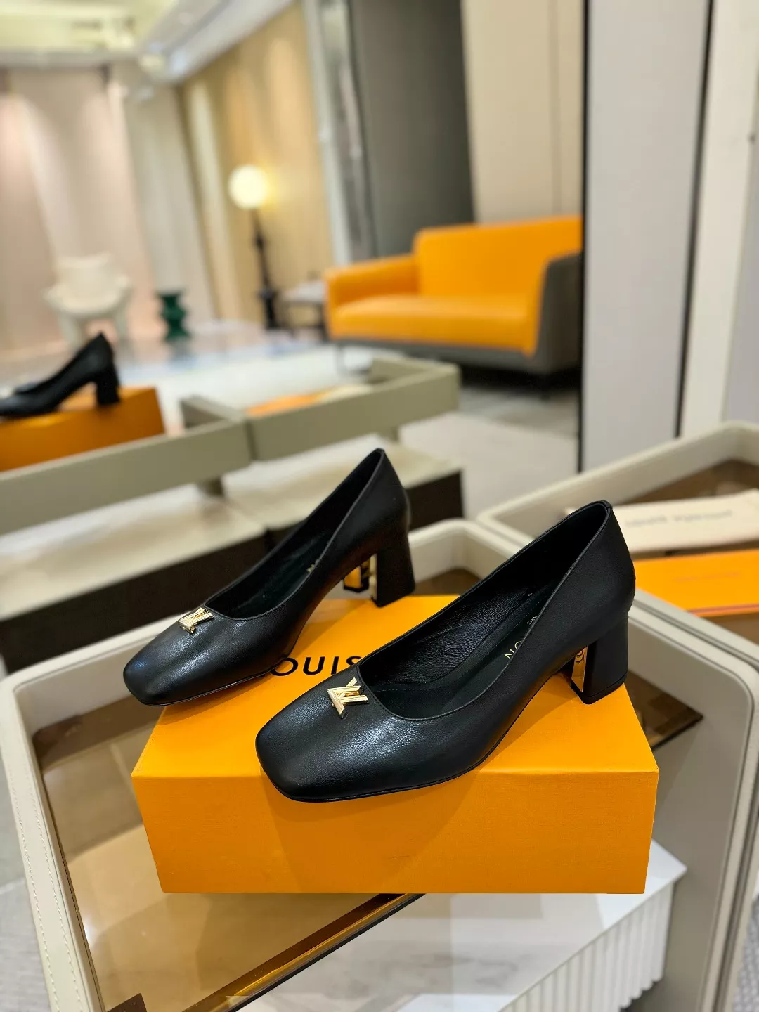 Louis Vuitton High-Heeled Shoes For Women Sleek 4568