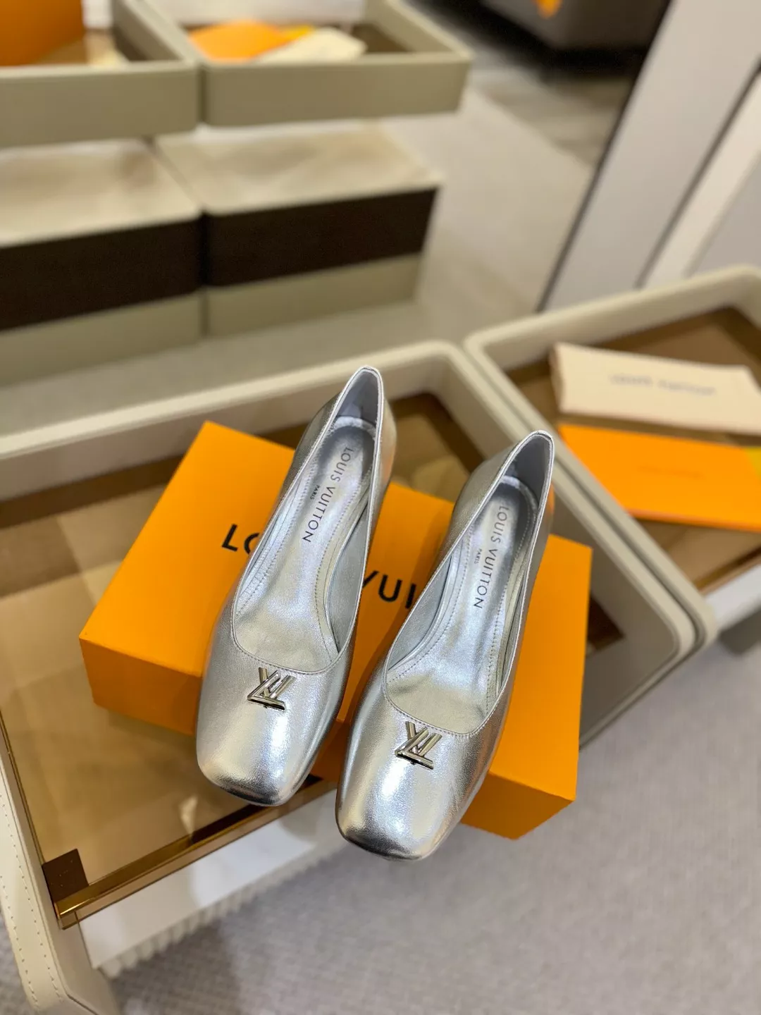 Louis Vuitton High-Heeled Shoes For Women StreetReady 3634