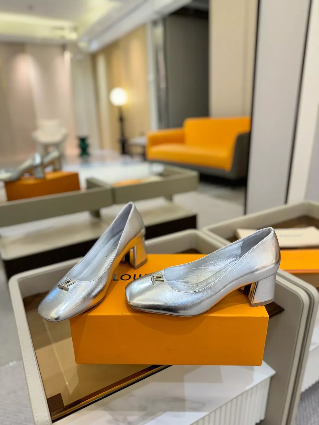 Louis Vuitton High-Heeled Shoes For Women StreetReady 3634