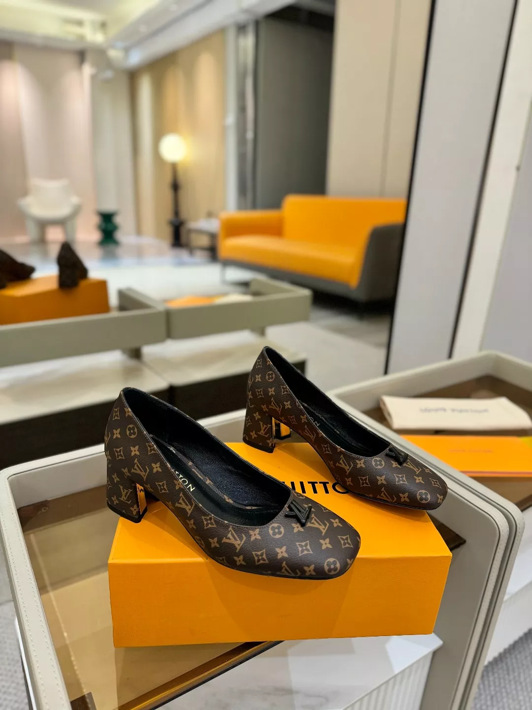 Louis Vuitton High-Heeled Shoes For Women Versatile 8566