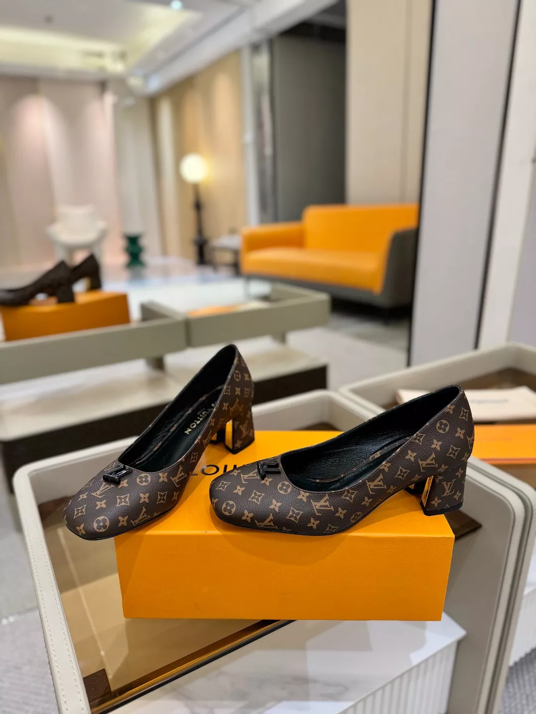 Louis Vuitton High-Heeled Shoes For Women Versatile 8566