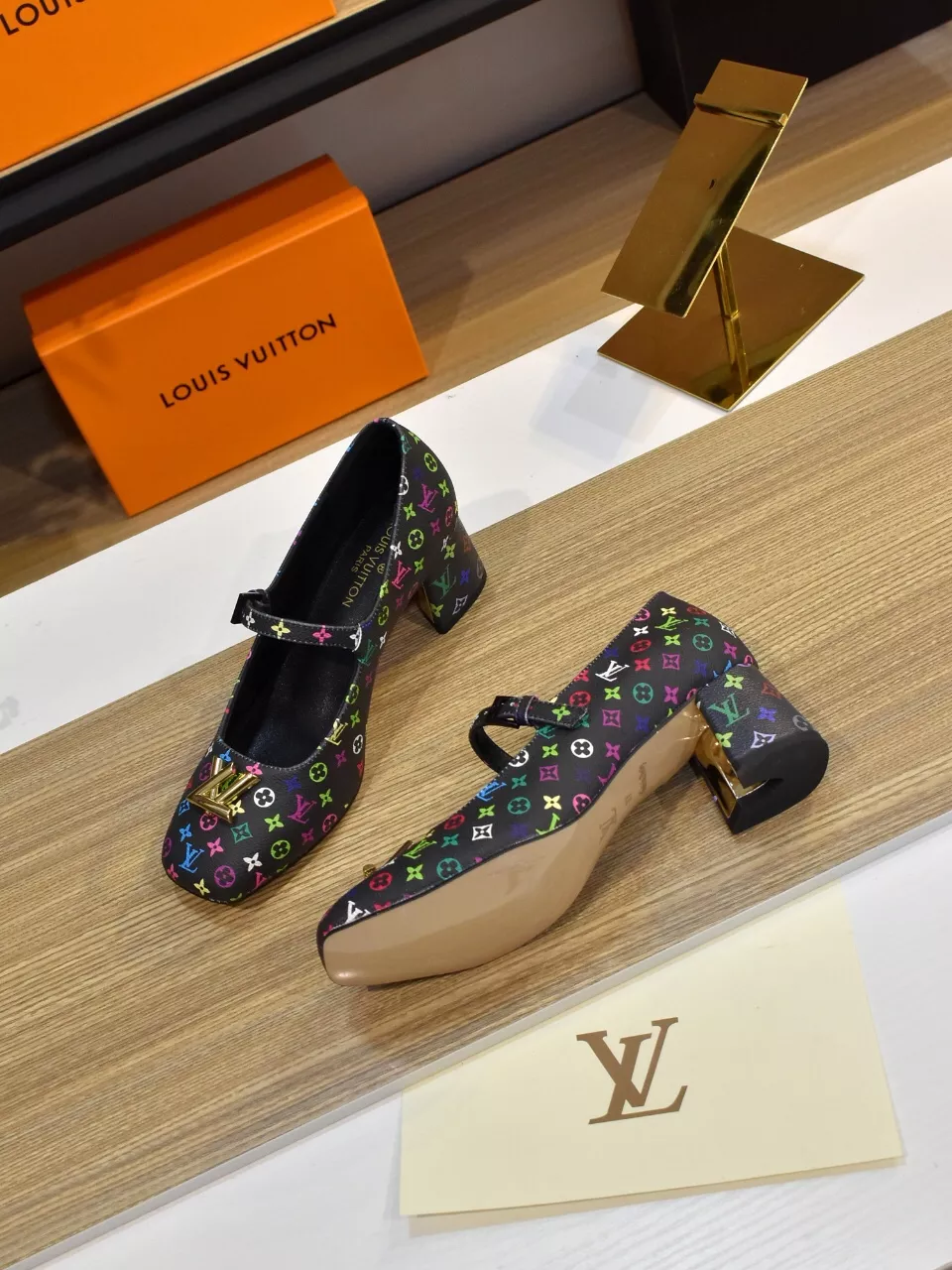Louis Vuitton High-Heeled Shoes For Women Vibrant 8256