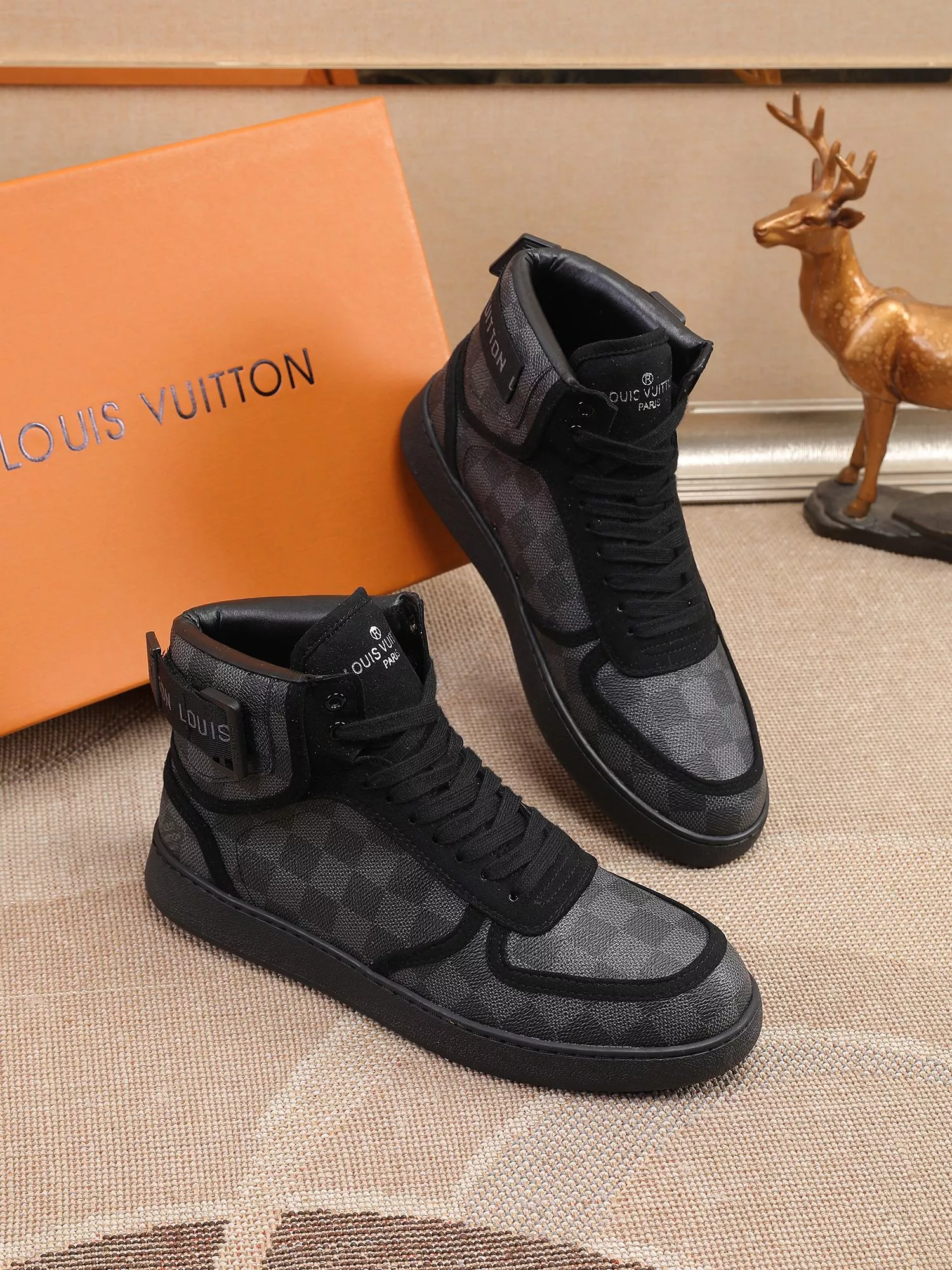 Louis Vuitton High Tops Shoes For Men Affordable 7998