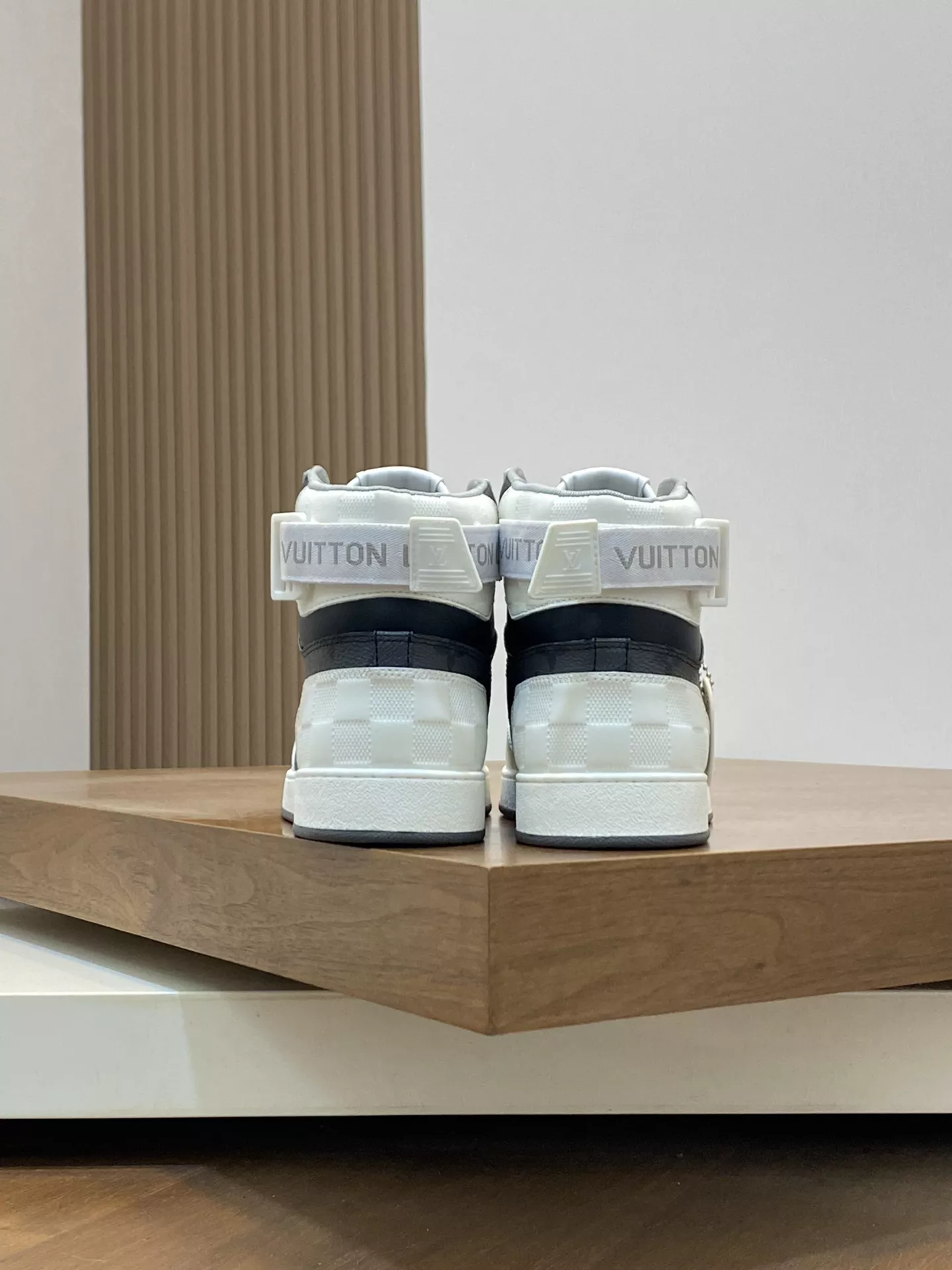 Louis Vuitton High Tops Shoes For Men Bold 4767