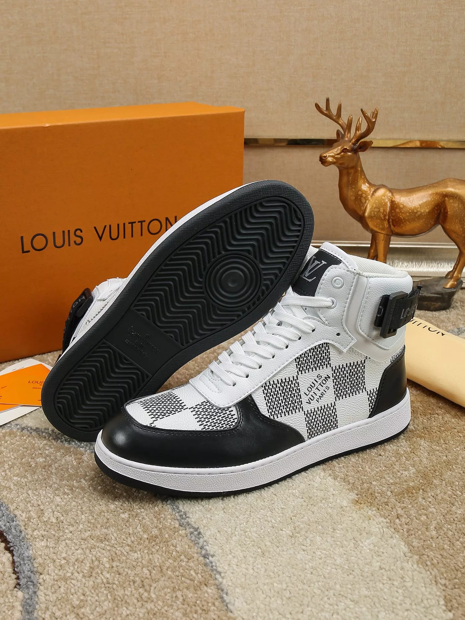 Louis Vuitton High Tops Shoes For Men Cozy 3956