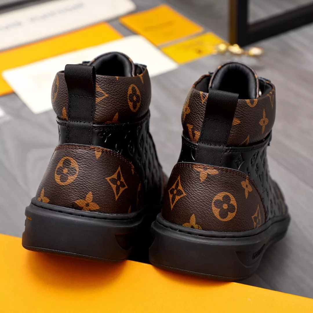 Louis Vuitton High Tops Shoes For Men StreetReady 5501