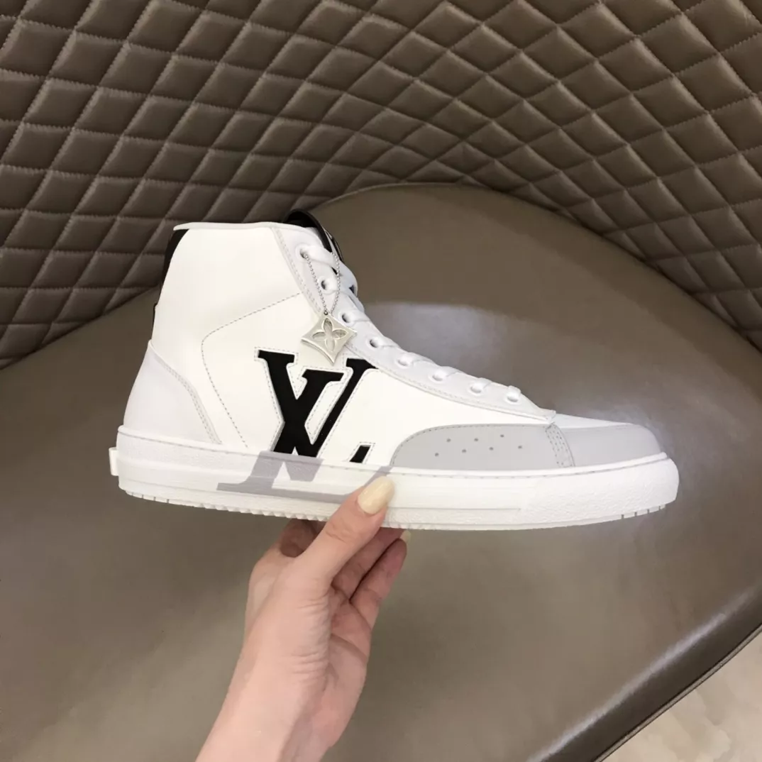 Louis Vuitton High Tops Shoes For Men Timeless 6304