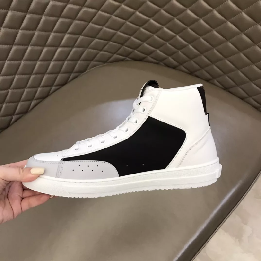 Louis Vuitton High Tops Shoes For Men Timeless 6304
