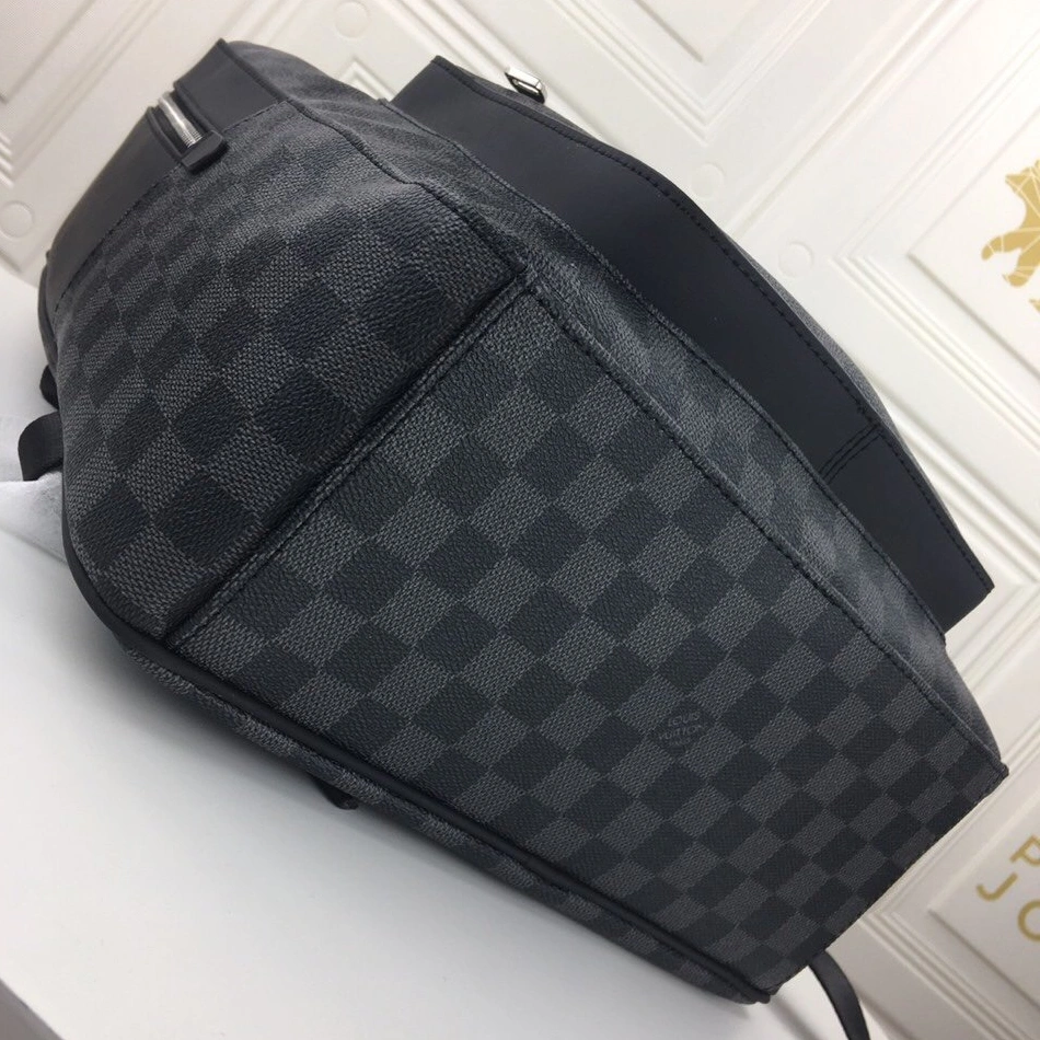 Louis Vuitton LV AAA Man Backpacks BestValue 970