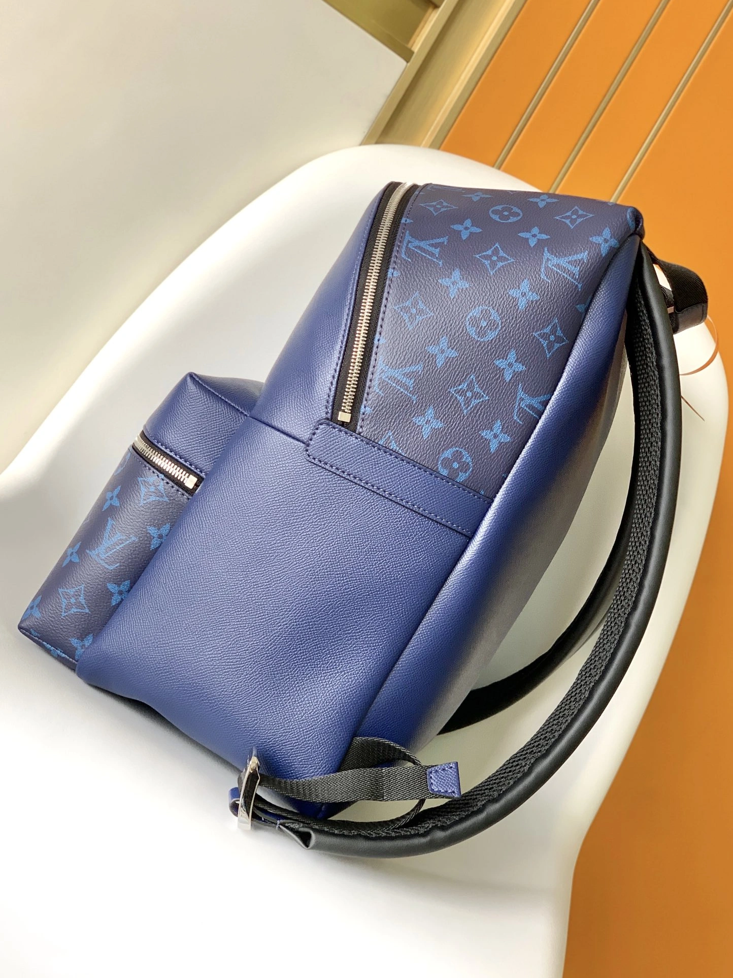 Louis Vuitton LV AAA Man Backpacks EasyMatch 1227
