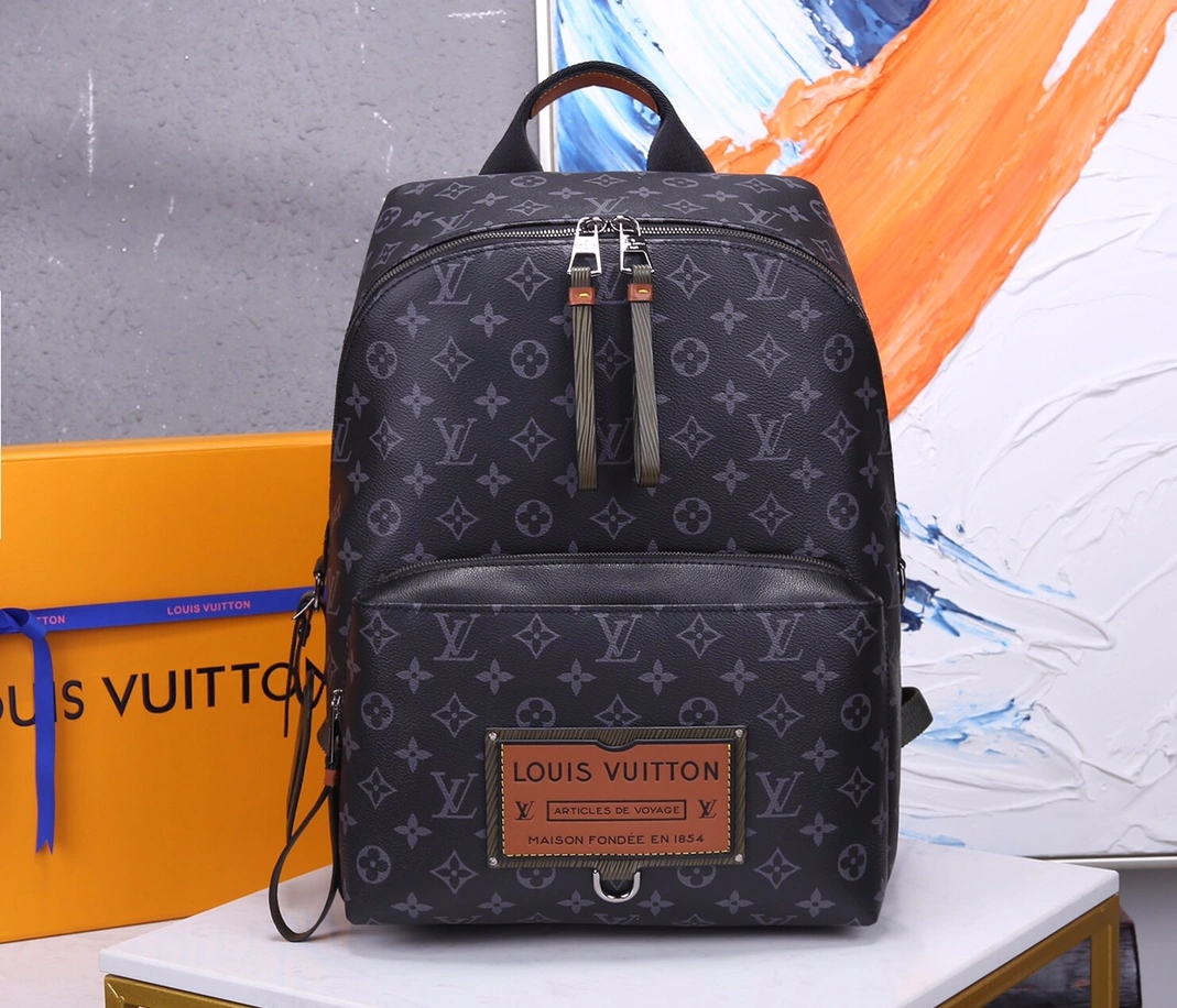 Louis Vuitton LV AAA Man Backpacks GoAnywhere 398