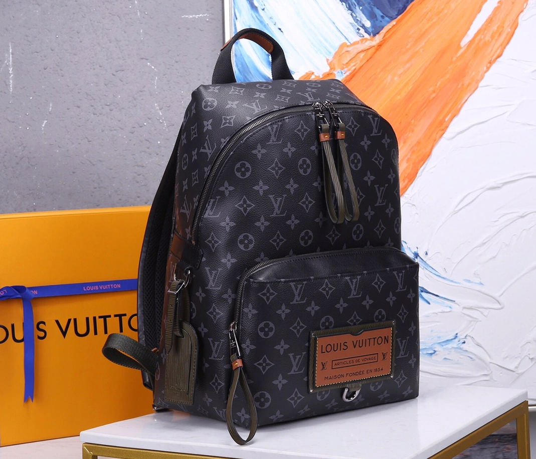 Louis Vuitton LV AAA Man Backpacks GoAnywhere 398